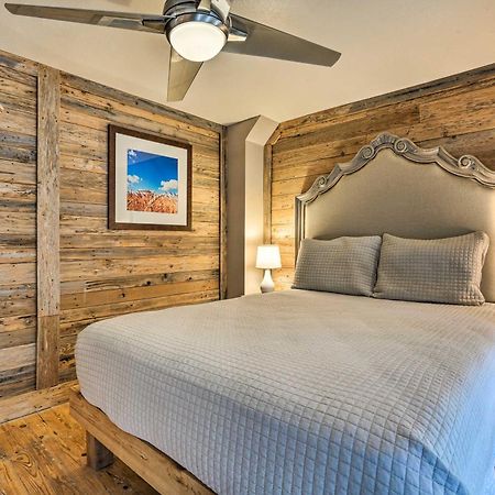 Waterfront Guadalupe River Lodge Home With Dock! 塞金 外观 照片